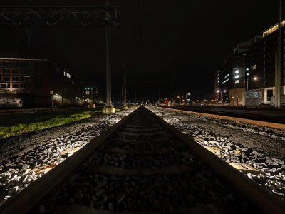 visibility-of-details-during-railway-maintenance-image